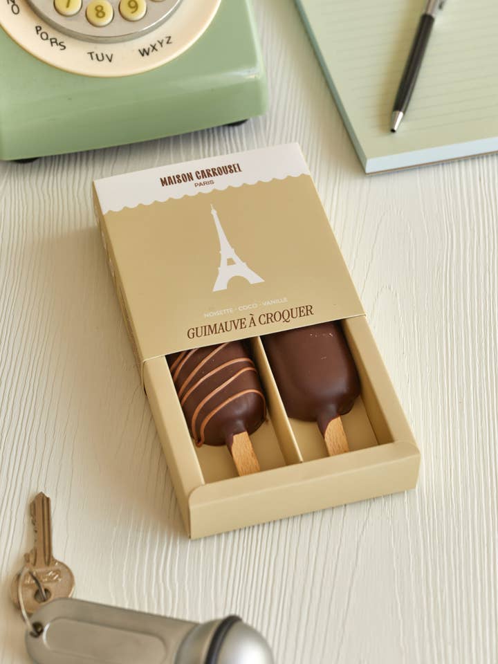 Duo box of chocolate marshmallows to crunch 22g for wholesale by Maison Carrousel