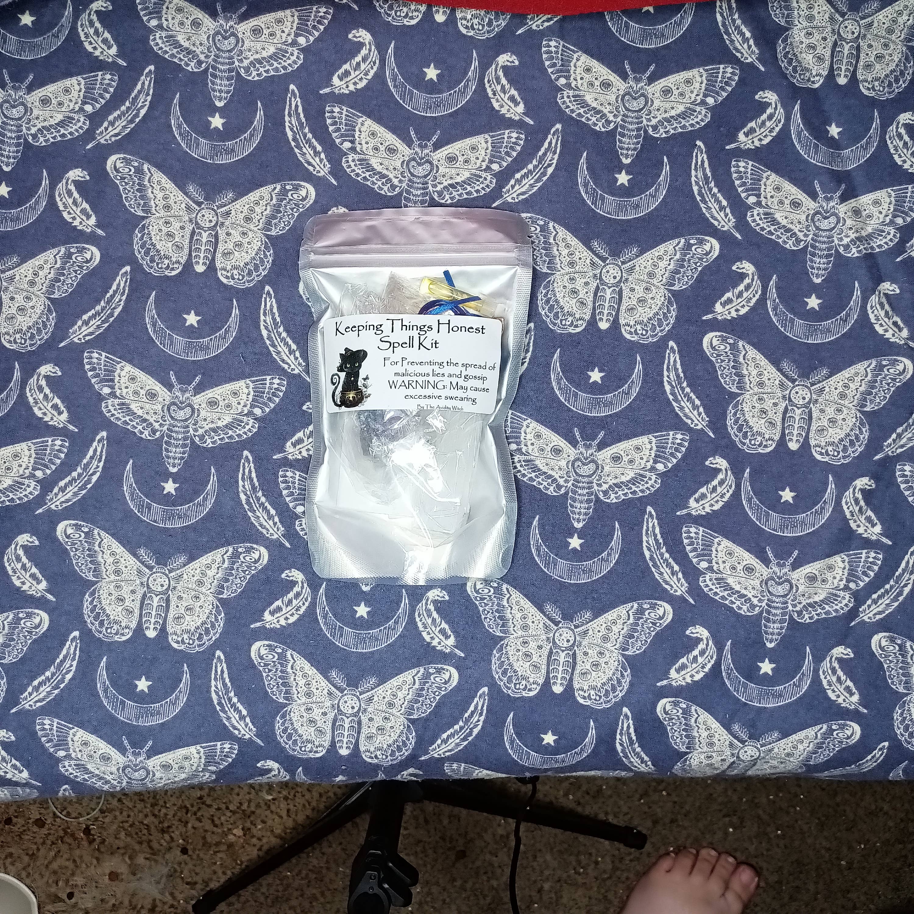 The Avidity Witch - Wholesale Meditation Supplies - Keeping Things Honest Spell Kit9