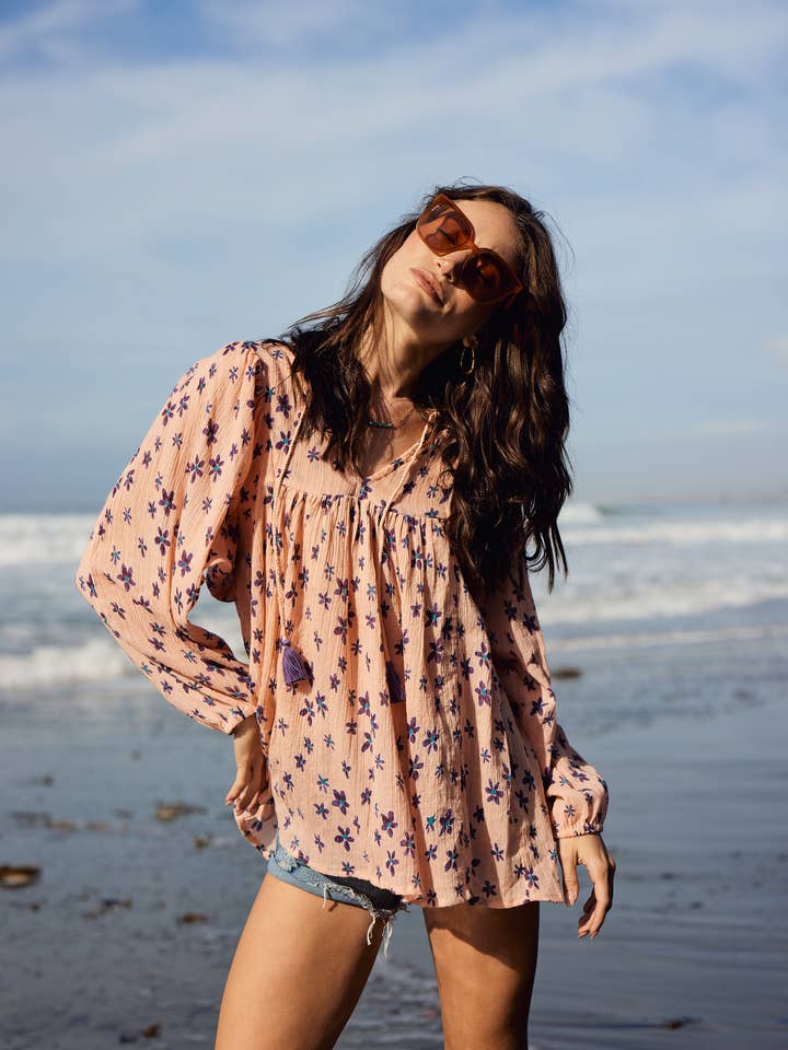 Blusa stampata Marisa Coral per la vendita all'ingrosso da parte di Blue Boheme