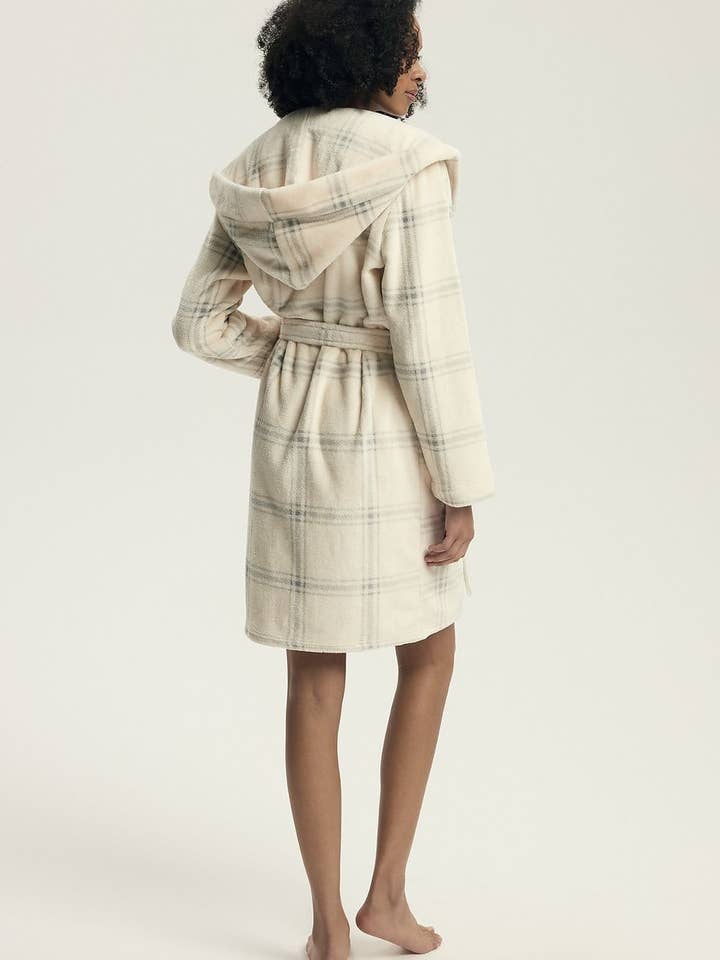 beige Dressing gown Model 219809 Henderson for wholesale on Faire2