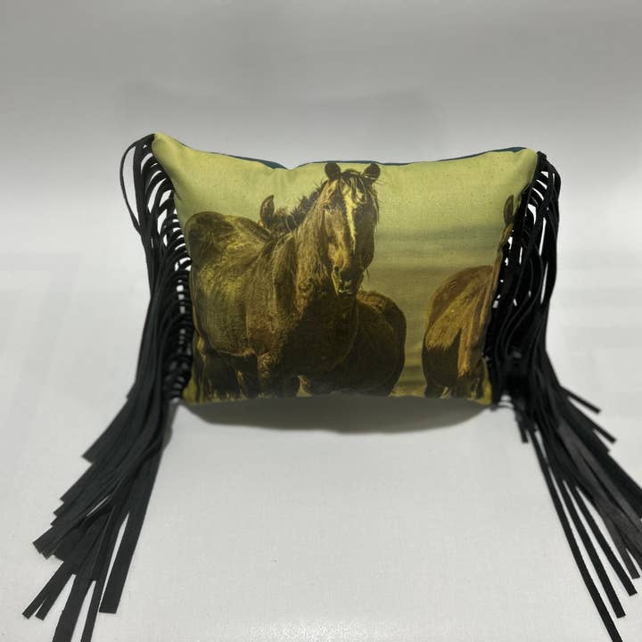 Almohada Yegua y Potros para venta al por mayor de Red Dirt Ranch Clothing Company
