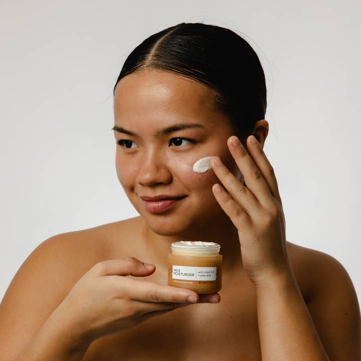 UpCircle Beauty Europe - Wholesale Facial Moisturizer - Face Moisturiser with Vitamin E + Aloe Vera - Eco Day Cream3