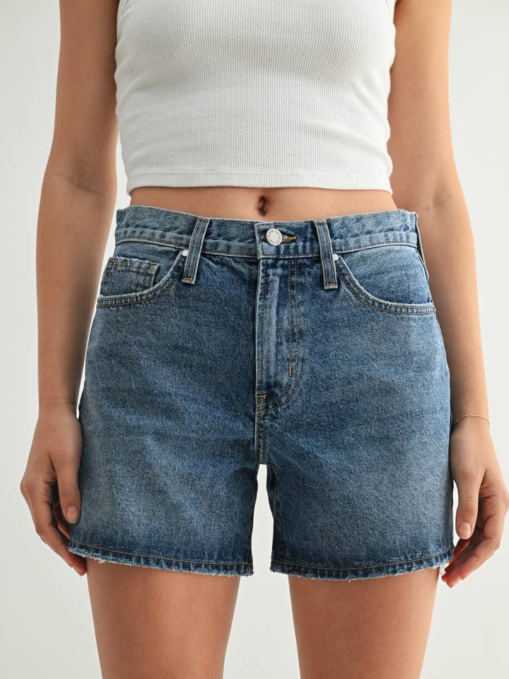 BH507N - MED - Vintage HR Short for wholesale by JUST BLACK DENIM
