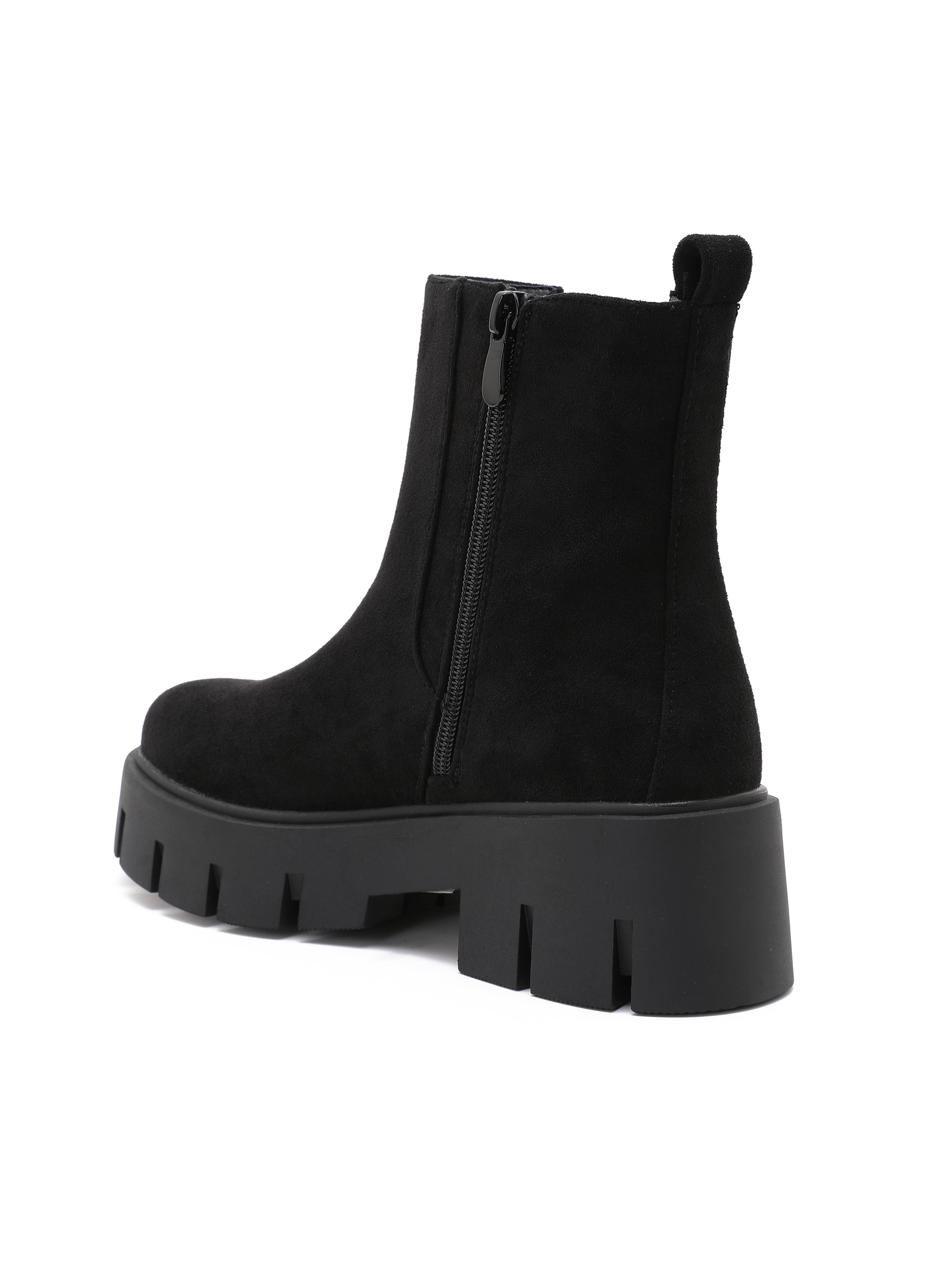 Joia Paris - Wholesale Booties - Women's - Chelsea suede boots with lug sole WZ-11315