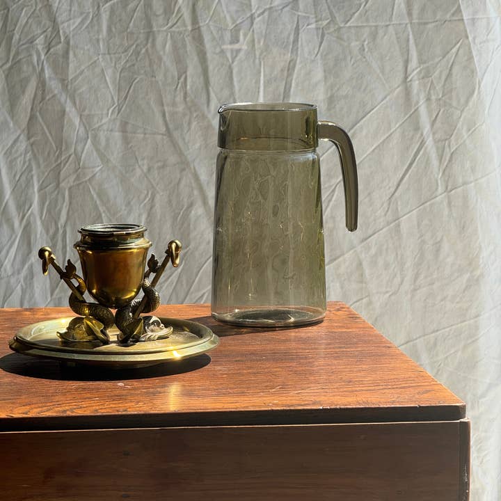 Office Objets - Wholesale Candle holder - Large 19th-century candlestick with dolphin motifs in brass10