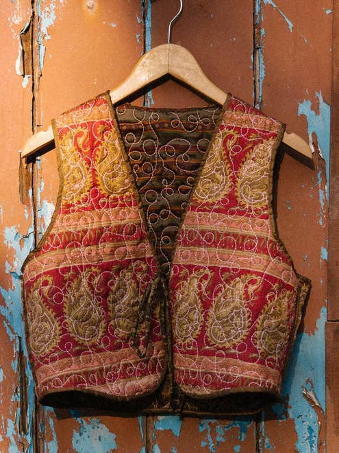 Gilet réversible en soie Melissa M - 056 pour la vente par Pink Lemons Ltd