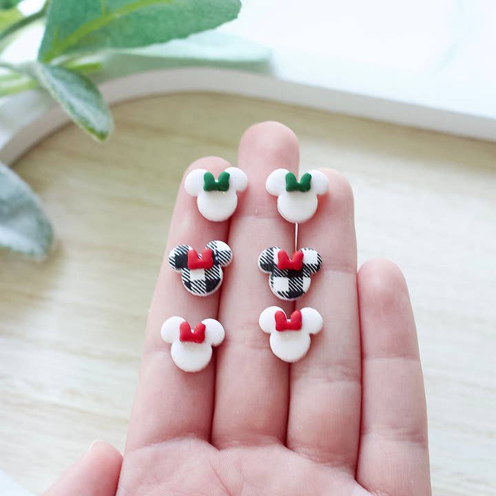 Ruthie and Co. - Wholesale Jewelry Set - Christmas Minnie Stud Pack1