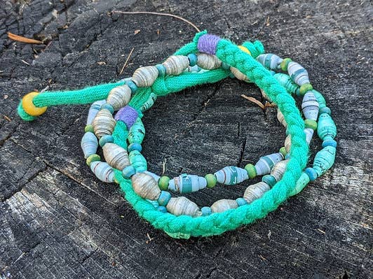 Lumago Designs – Pulseira de missangas por atacado – Becky & Jo - pequenas pulseiras artesanais de amizade1