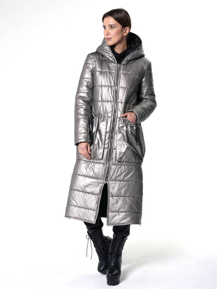 Metamorphoza - Wholesale Puffer Jacket - Women's - Long Silver Puffer Jacket With Oversize Pockets 4