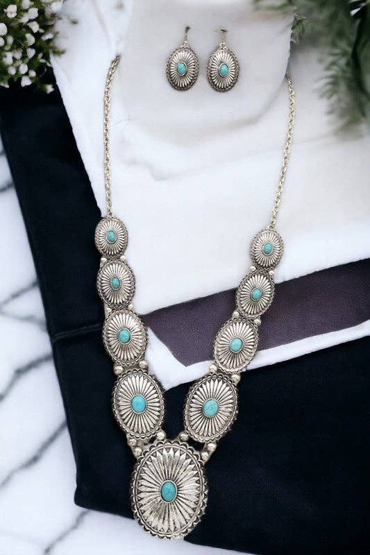 Burnished Silver Oval Concho Detail Necklace Set for wholesale on Faire