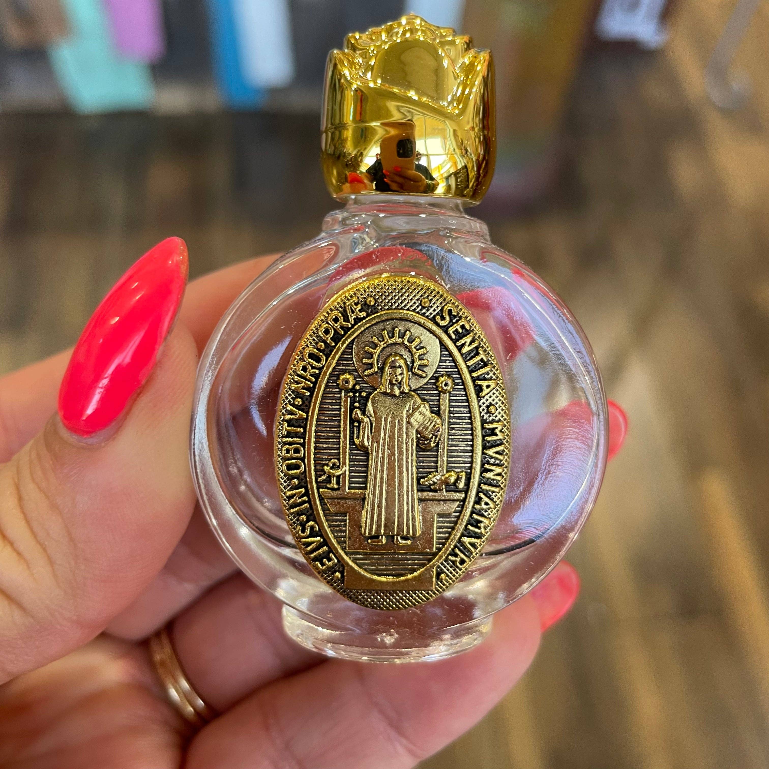 Love and Honor Jesus LLC - Wholesale Water Bottle - Glass Holy Water Bottle1