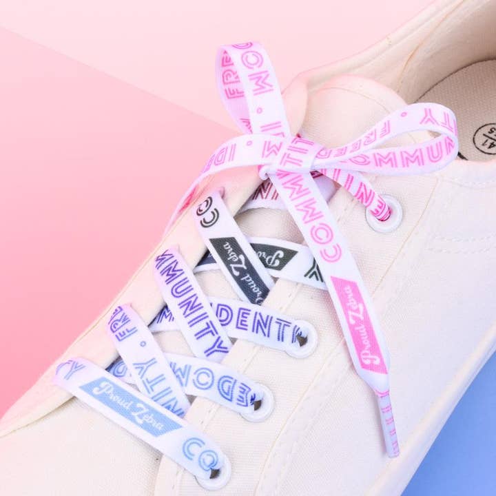 Omnisexual Pride Flag Vita Skosnören för wholesale av Proud Zebra