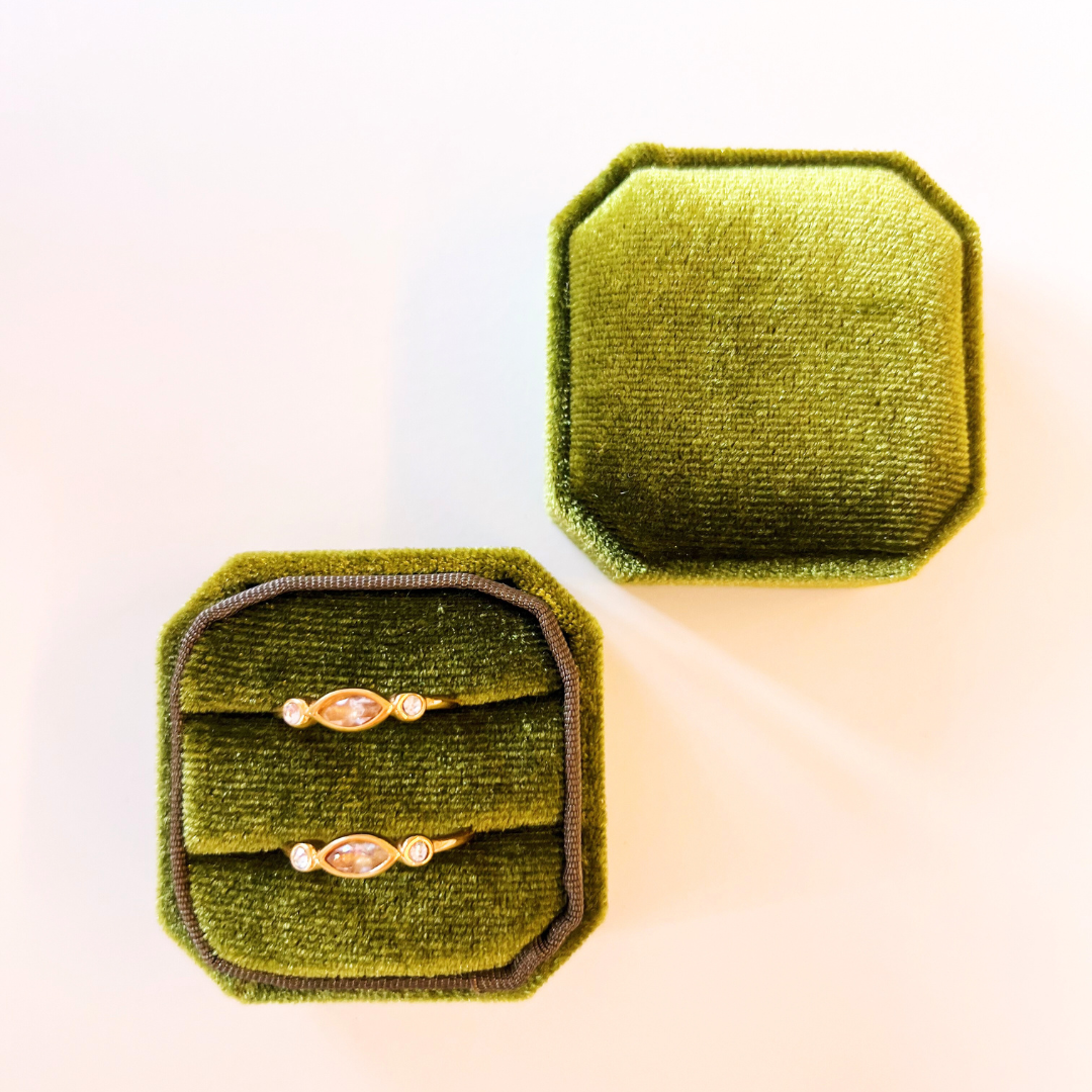Rosies - Wholesale Jewelry Box/Organizer - Velvet ring box square green0