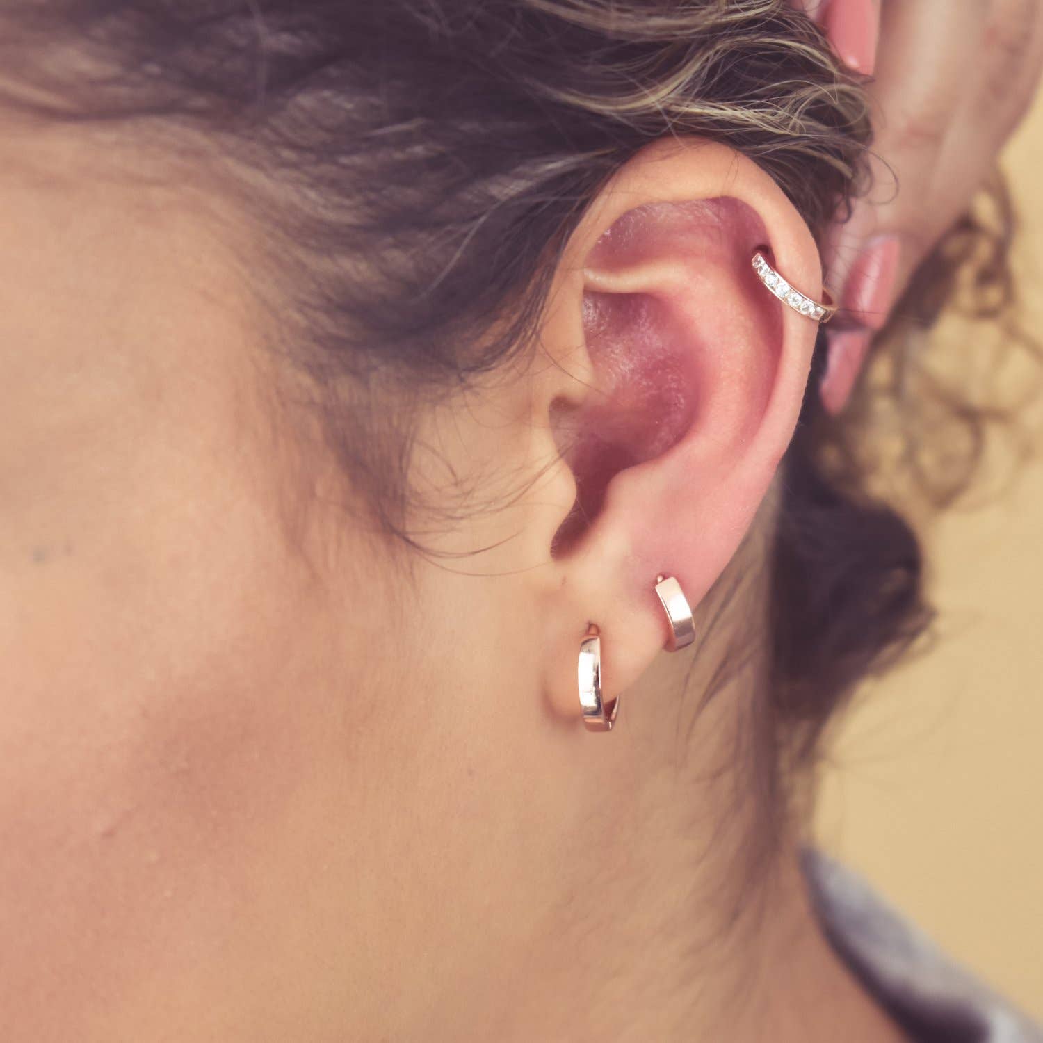 Ofina Jewelry - Wholesale Huggie Earrings - Thick Ear Huggies4