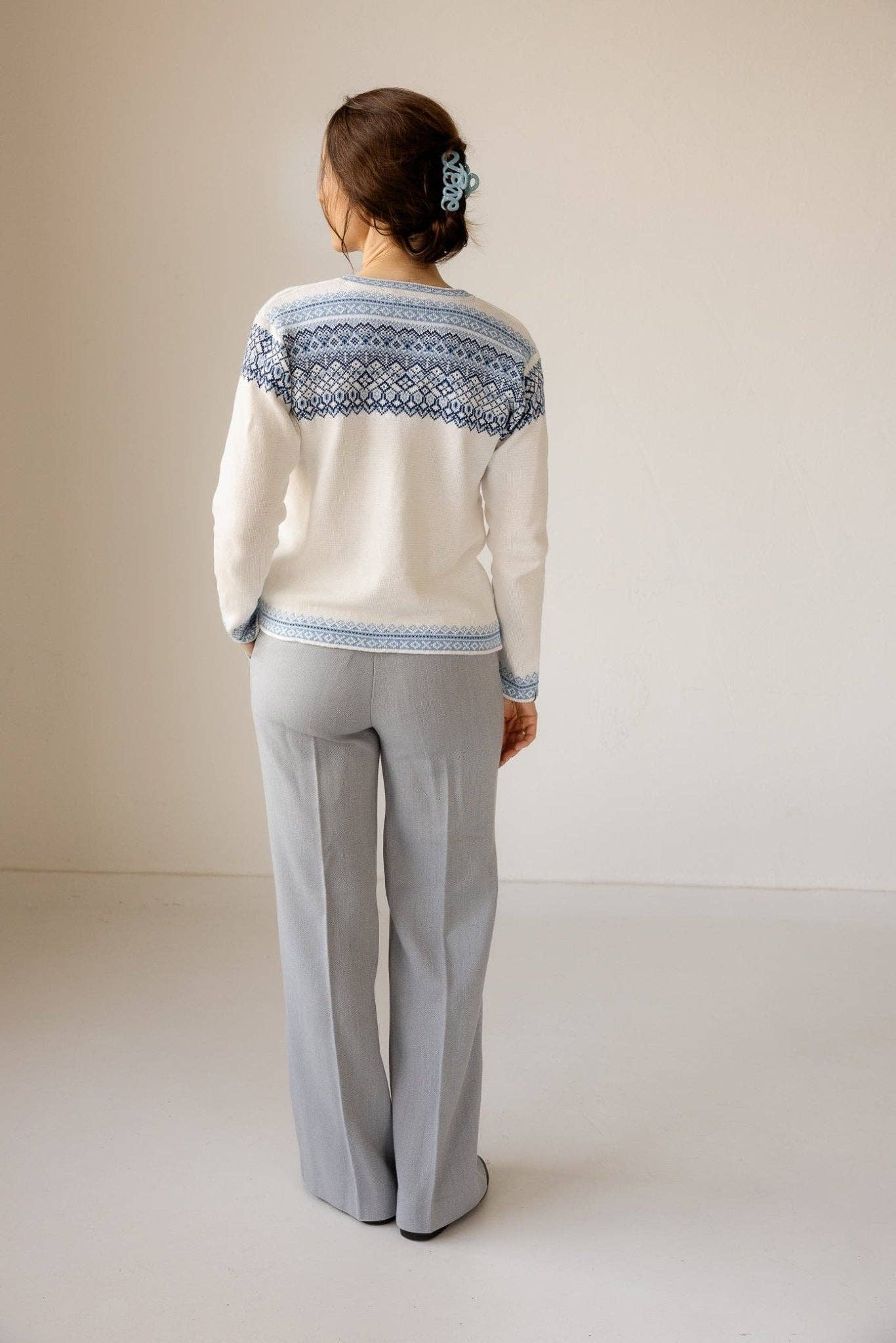 Susan Fosse AS - Wholesale Cardigan - Women's - Herdla Women's Cardigan4