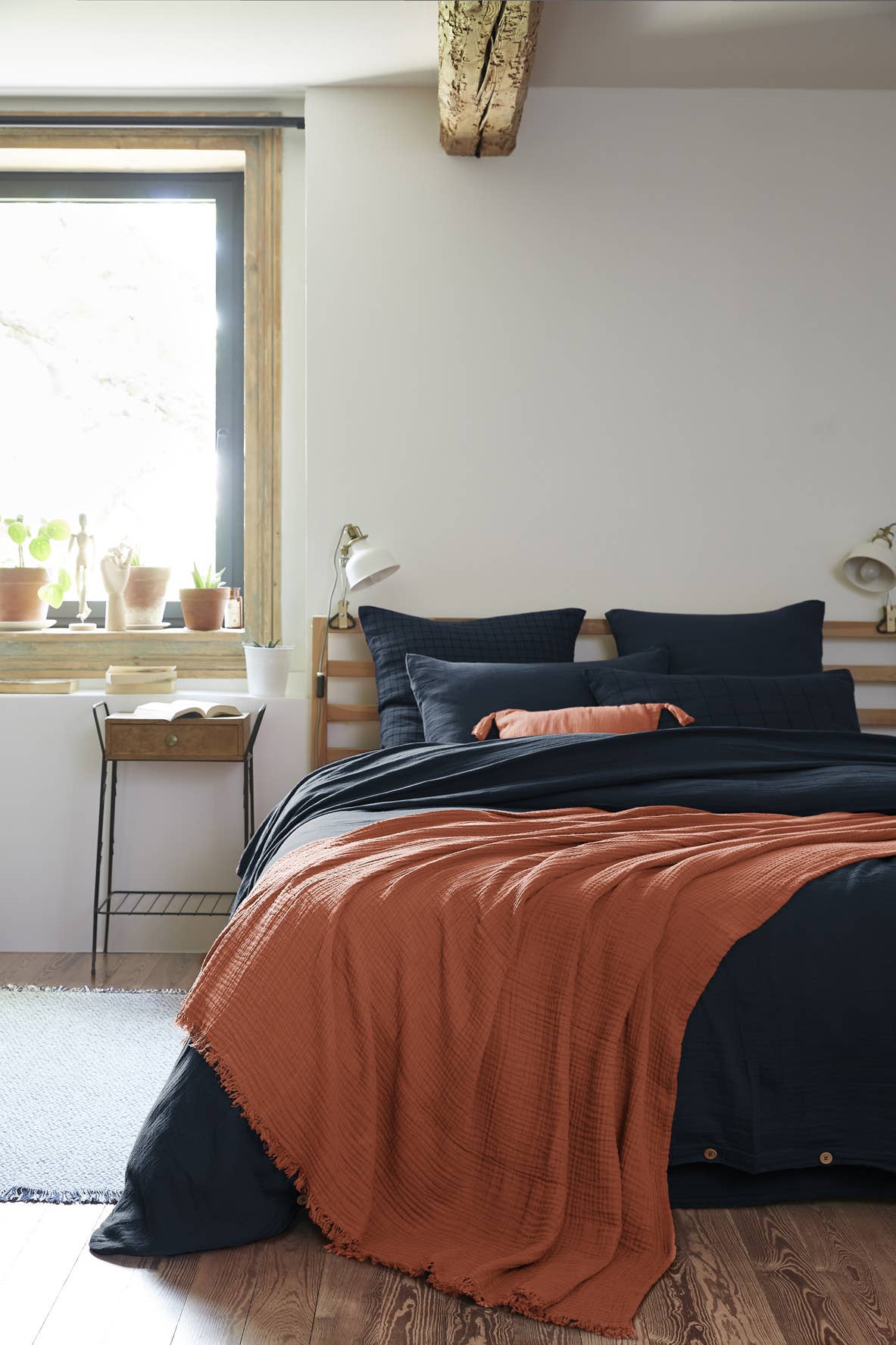 L'effet Papillon - Wholesale Throw Blanket - GAÏA Terracotta fringed throw 130 x 160 cm1