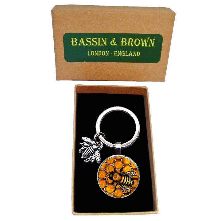 Bassin And Brown – wholesale Keychain – Unisex – Bee Keyring- Black And Yellow1