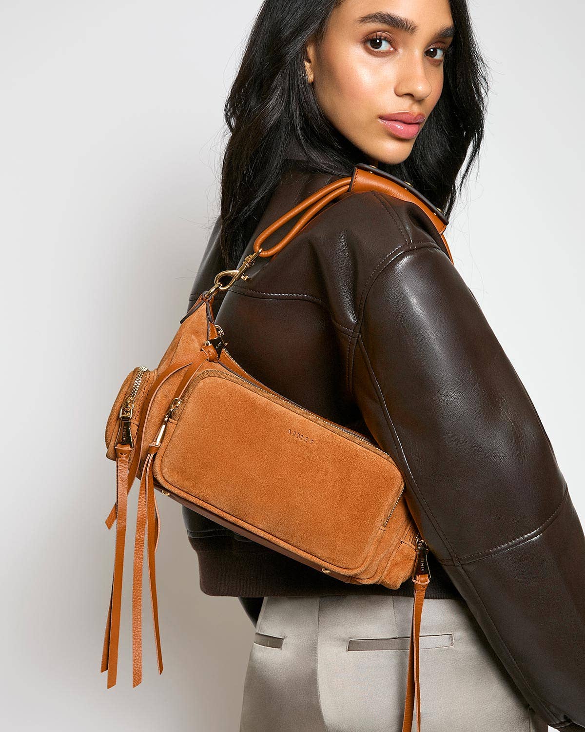 Rustik Karamel Ruskind Away We Go konvertibel skuldertaske for engroshandel på Faire2