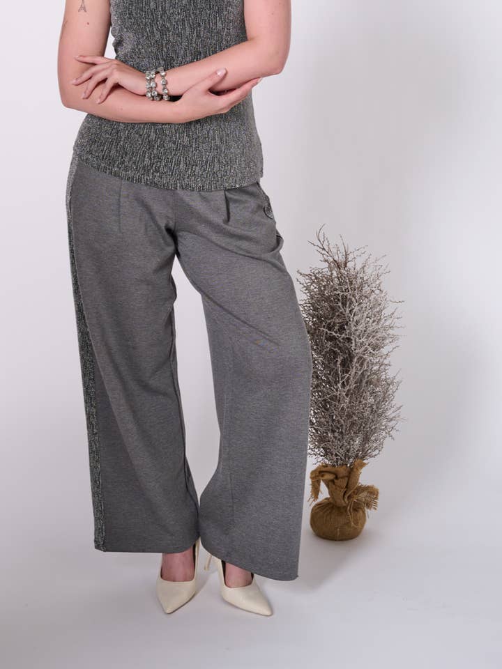 Pantalon Christina pour la vente par Preloved