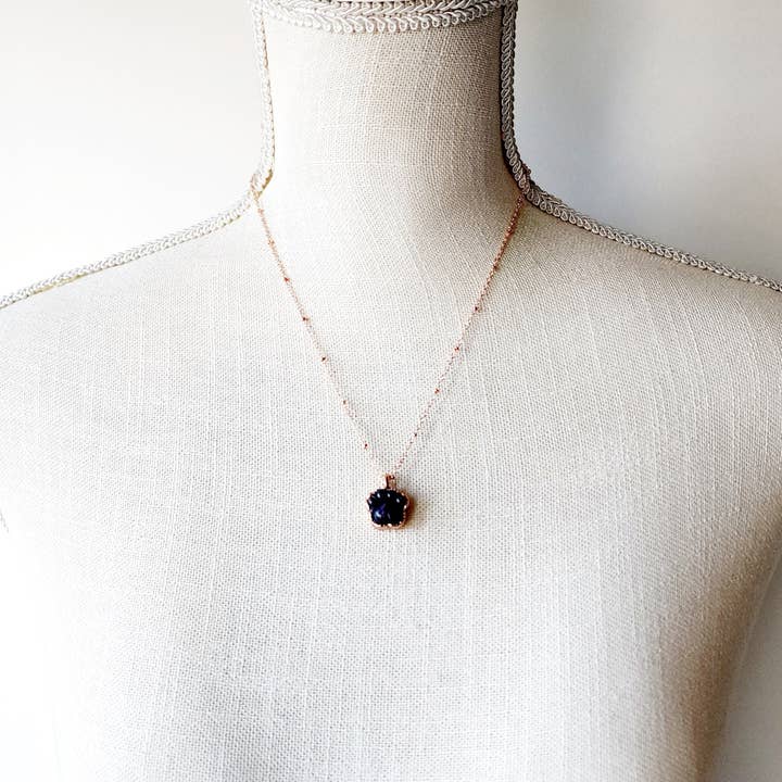 MergingMetals - Wholesale Pendant/Charm Necklace - Paw Print Necklace - Amethyst 4