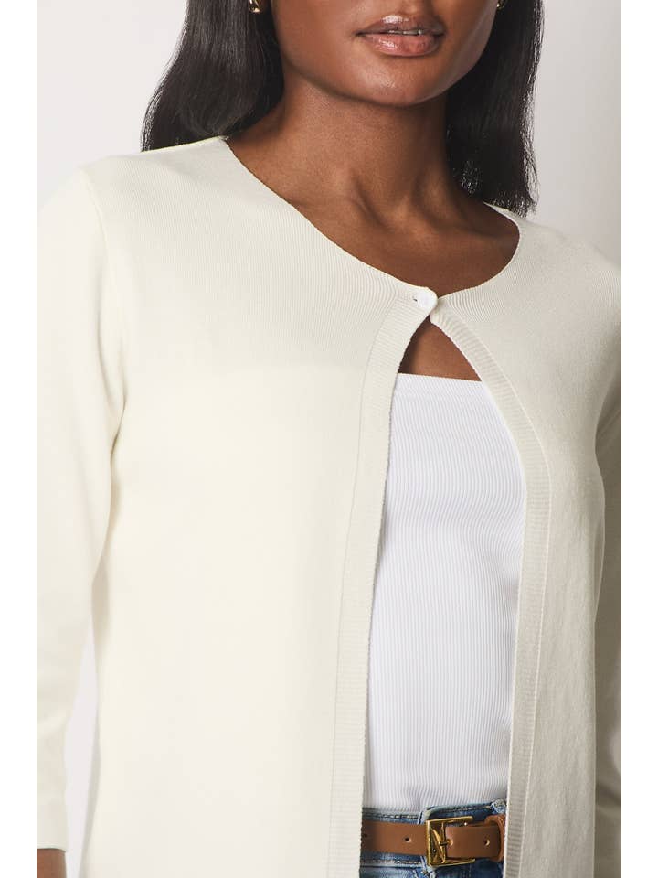 SOLO – wholesale Cardigan – Women’s – Single-Button Cropped Cardigan - White2