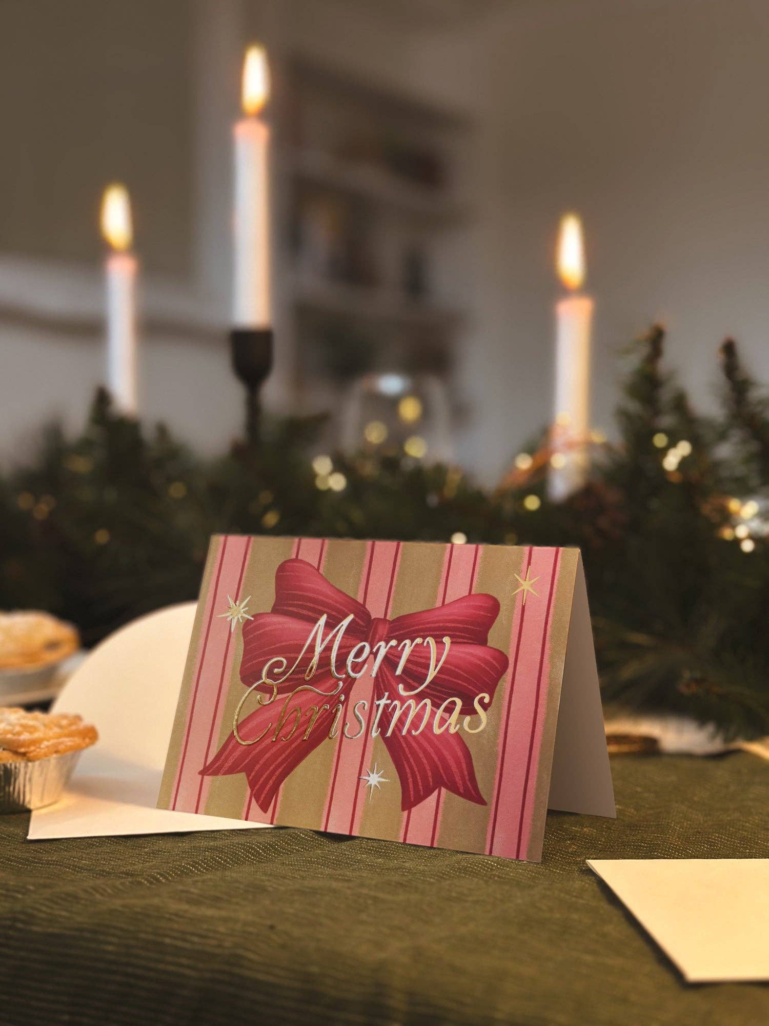 Daymaker Stationery - Wholesale Birthday card - 'Merry Christmas' Boxed Card Set (6pk) with Gold Foil8