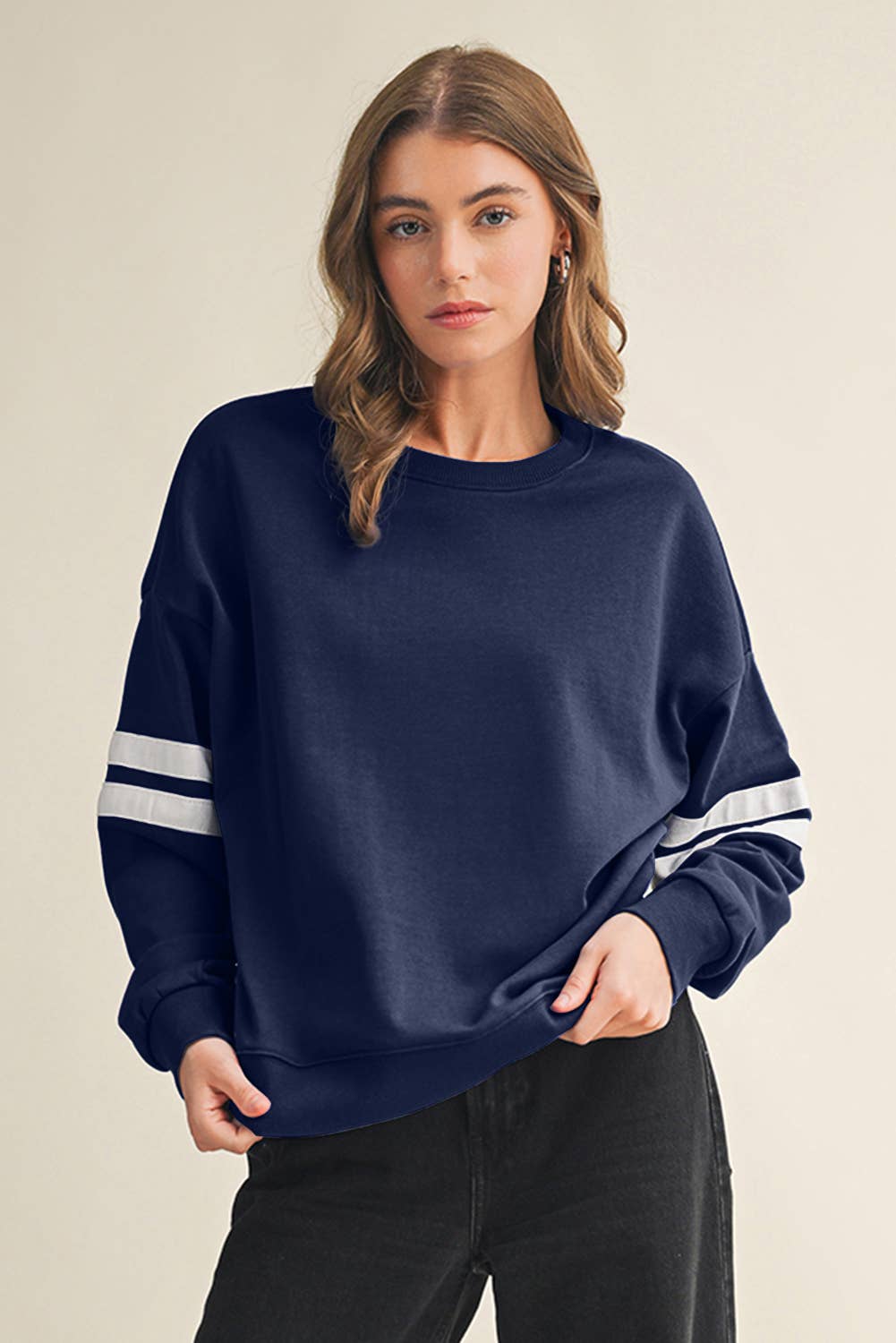 Aapparella - Wholesale Shirt - Women's - Striped Detail Drop Shoulder Oversized Sweatshirt | S-XL14