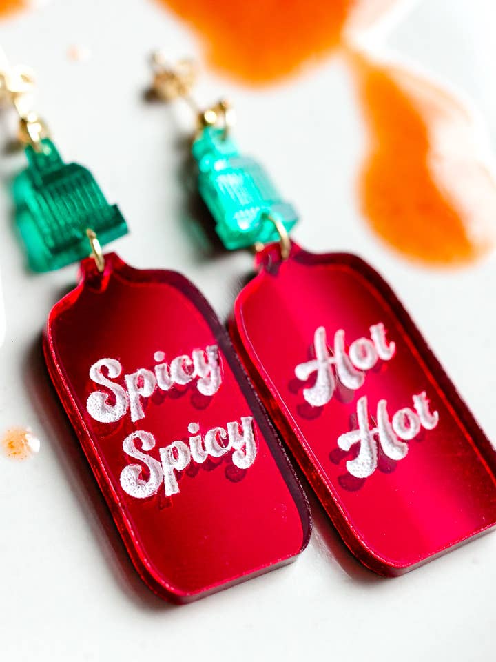 Orecchini con salsa piccante Sriracha (acrilico) per la vendita all'ingrosso da parte di Blinc Designs