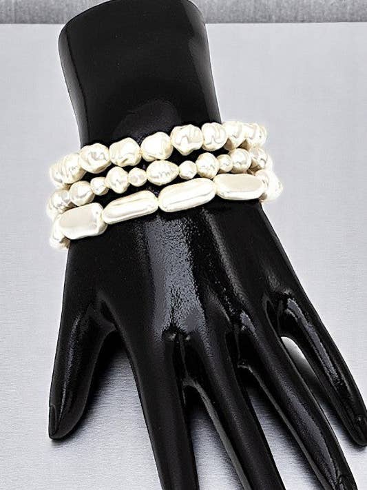 KONSTPÄRLA ARMBAND SET för wholesale av Andrea Bijoux