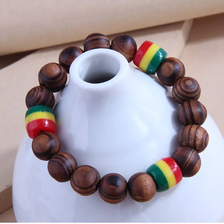Magnifique Hearts - Wholesale Beaded Bracelet - Wooden Rasta Beads Bracelet - Jamaican-Inspired Reggae Style