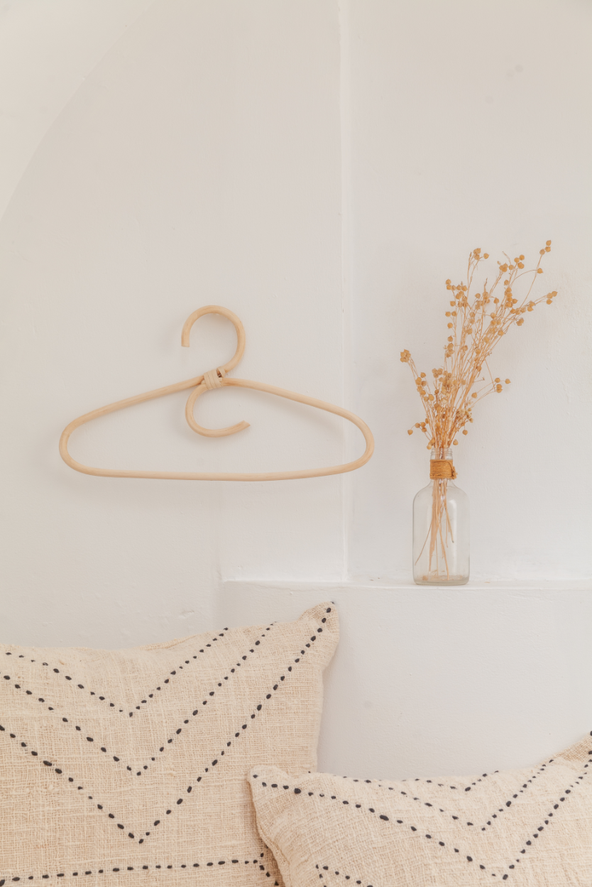 Village Thrive - Wholesale Clothes Hangers - Traditional Rattan Hanger1