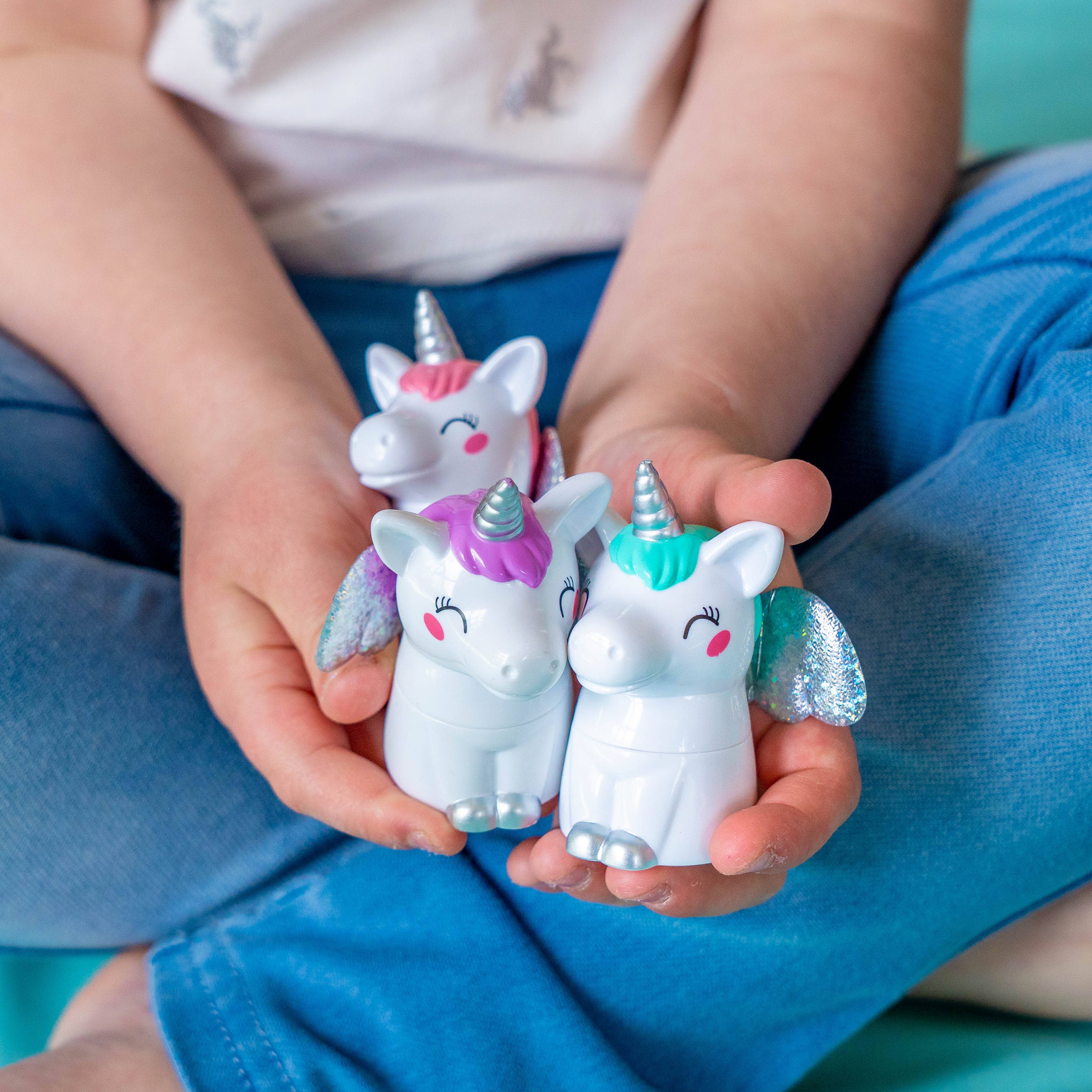 Toysmith - Wholesale Lip Gloss - Kids - Martinelia Flying Unicorn Lip Balm1