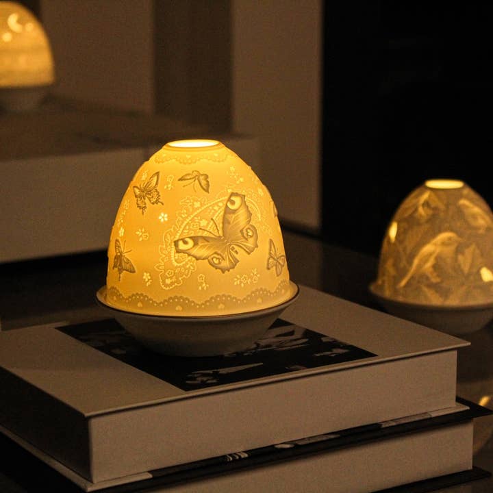 Butterfly Paradise for wholesale by L. GLOW Home