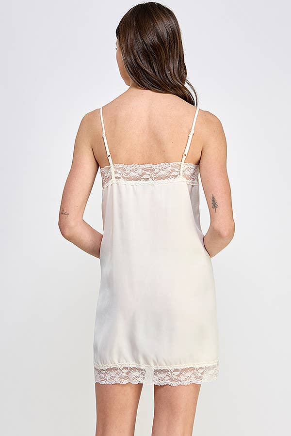 Heart & Hips - Wholesale Dress - Women's - WD48922 - LACE TRIM FRONT SLIT MINI WOVEN DRESS19