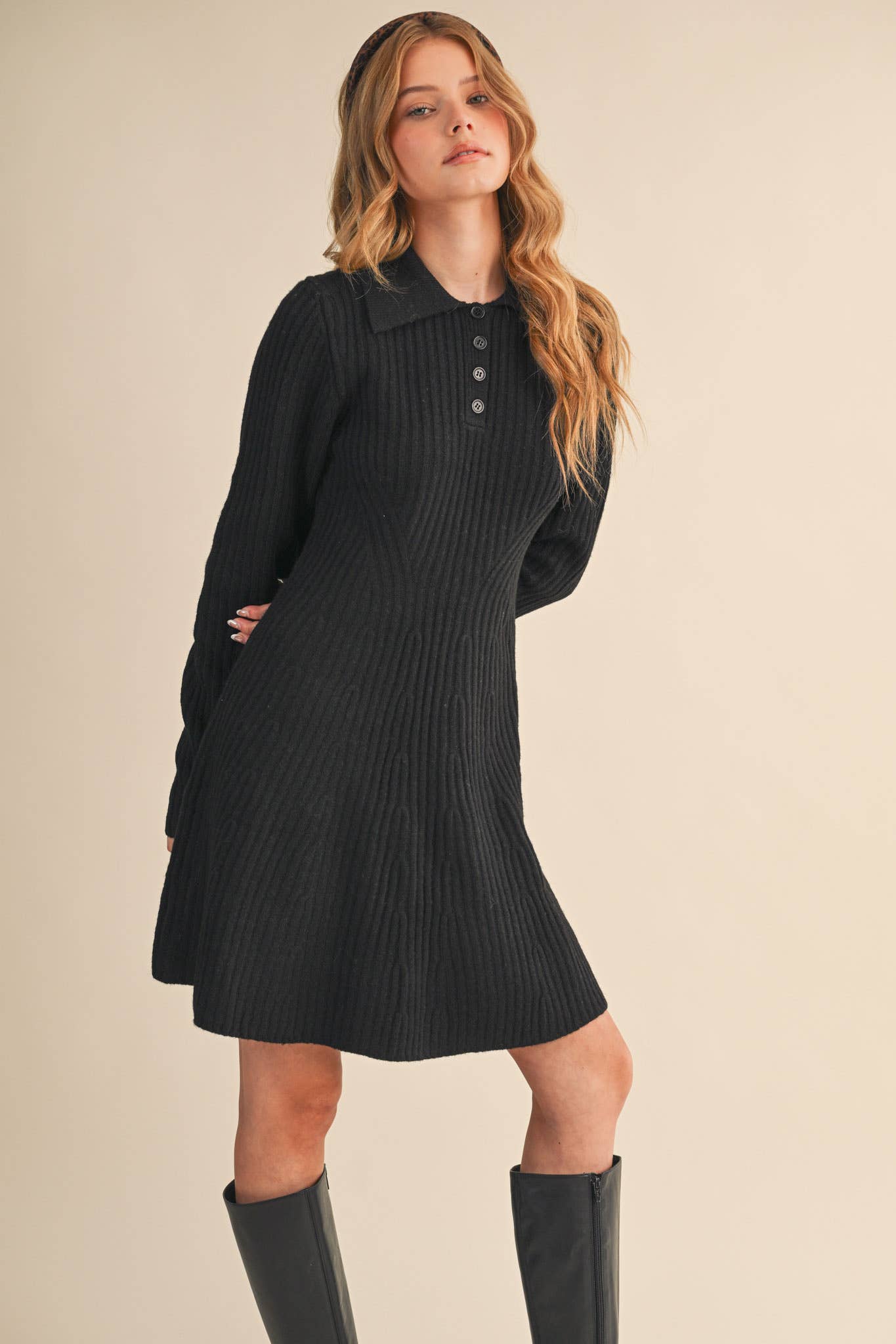 &MERCI - Wholesale Dress - Women's - RIBBED SWEATER FLARED MINI DRESS MSW109684