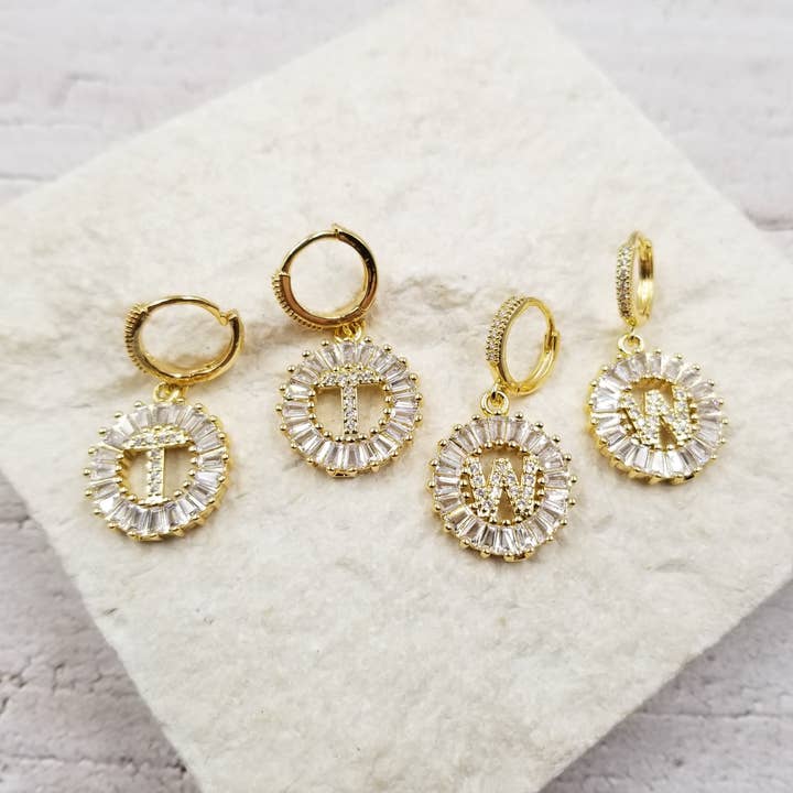 Treasure Wholesale - Wholesale Dangle Earrings - Initial Pendant Sunburst Earrings0