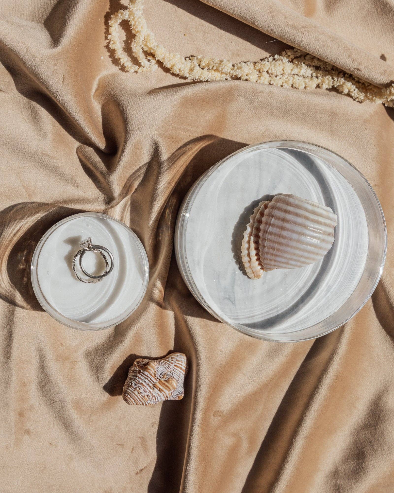 Puebco - Wholesale Decorative Tabletop Object - MARBLE SHOWCASE4