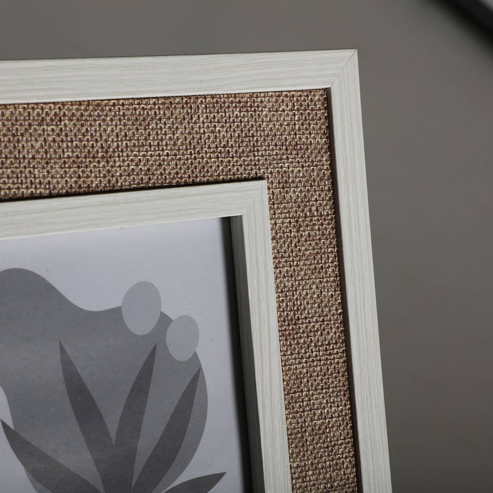 B&B - Wholesale Picture Frame - Photo Frame, Made of MDF Wood, in Brown Color, 19X1X24cm1