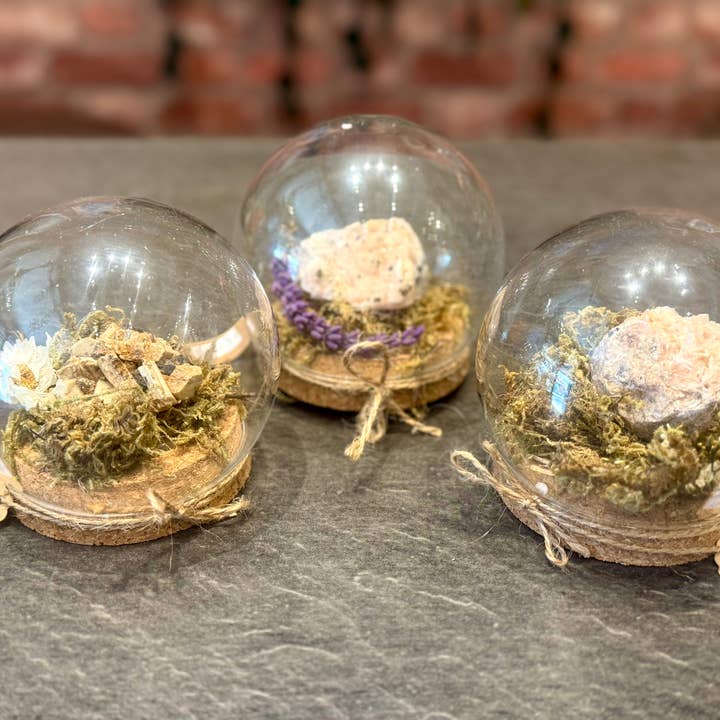 The Hare And The Moon – wholesale Decorative tabletop object – Crystal Domes - dm1