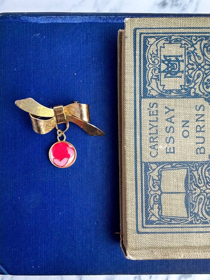 Vintage Brooch for wholesale by Cicada Design