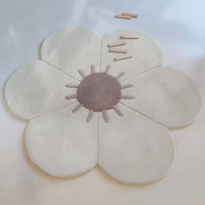 Tappeto per bambini DAISY flower in lana 95cm per la vendita all'ingrosso da parte di SDC DECOKIDS