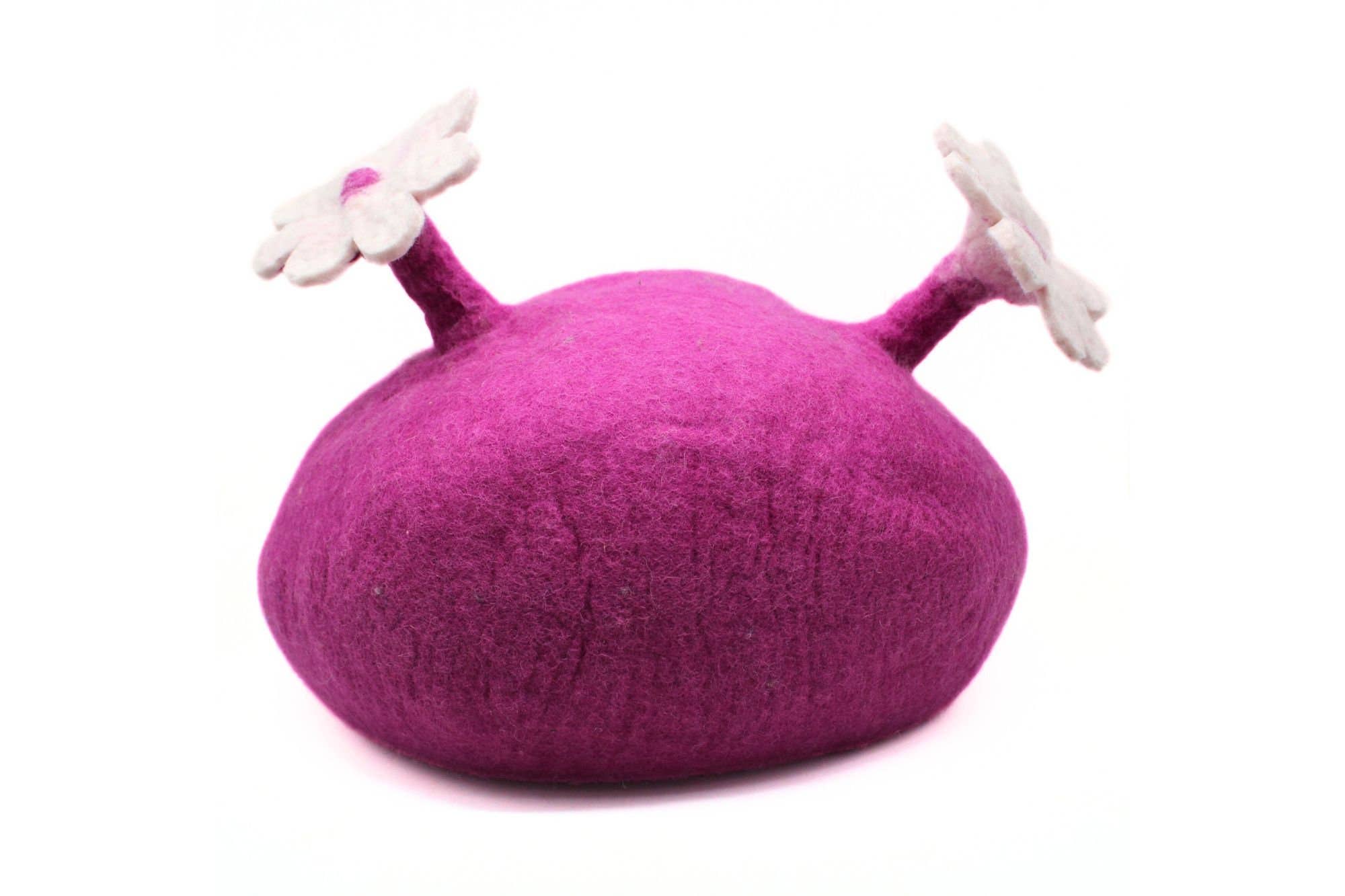 Woollyfelt - Wholesale Pet Bed - Cat - Handmade Wool Floral Cat Bed - Eco-friendly, Durable4