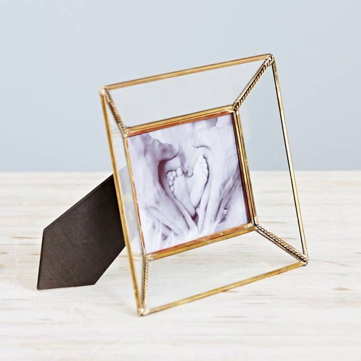 The Paper High Gift Company Limited - Wholesale Fotolijst - Handgemaakte fotolijst van gerecycled glas en metaal met standaard1
