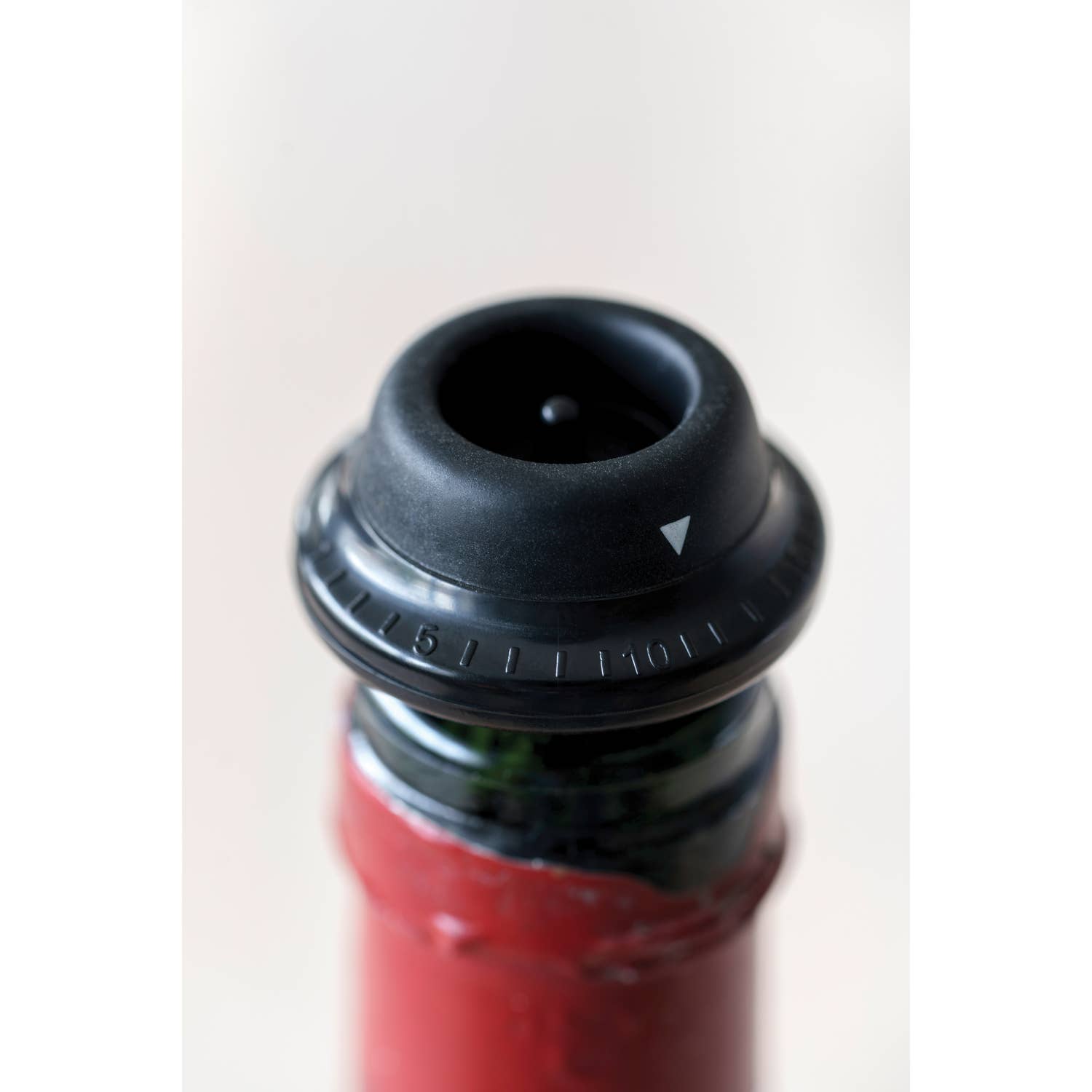 Laguiole - Wholesale Wine Tool Set - LAGUIOLE Electric Wine Pump + Stopper3