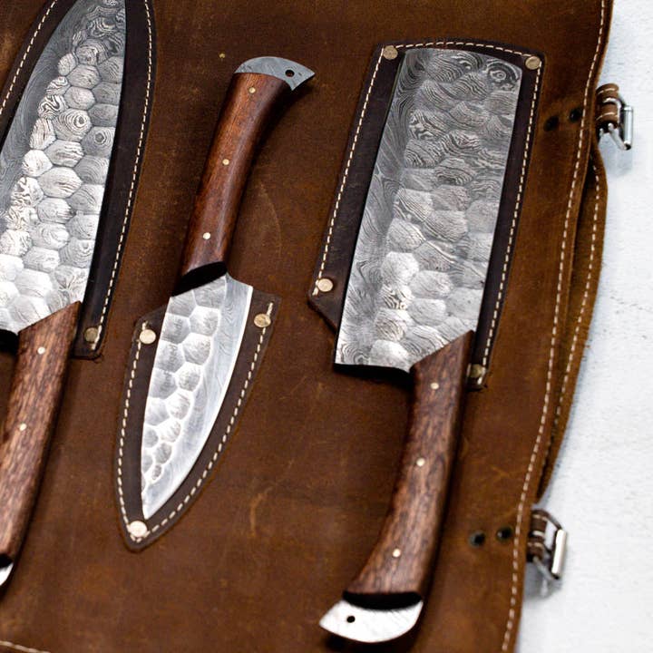 Forged Blade - Wholesale Knife Set - Wildrose - Damascus 5 Piece Chef Knife Set & Leather Roll
