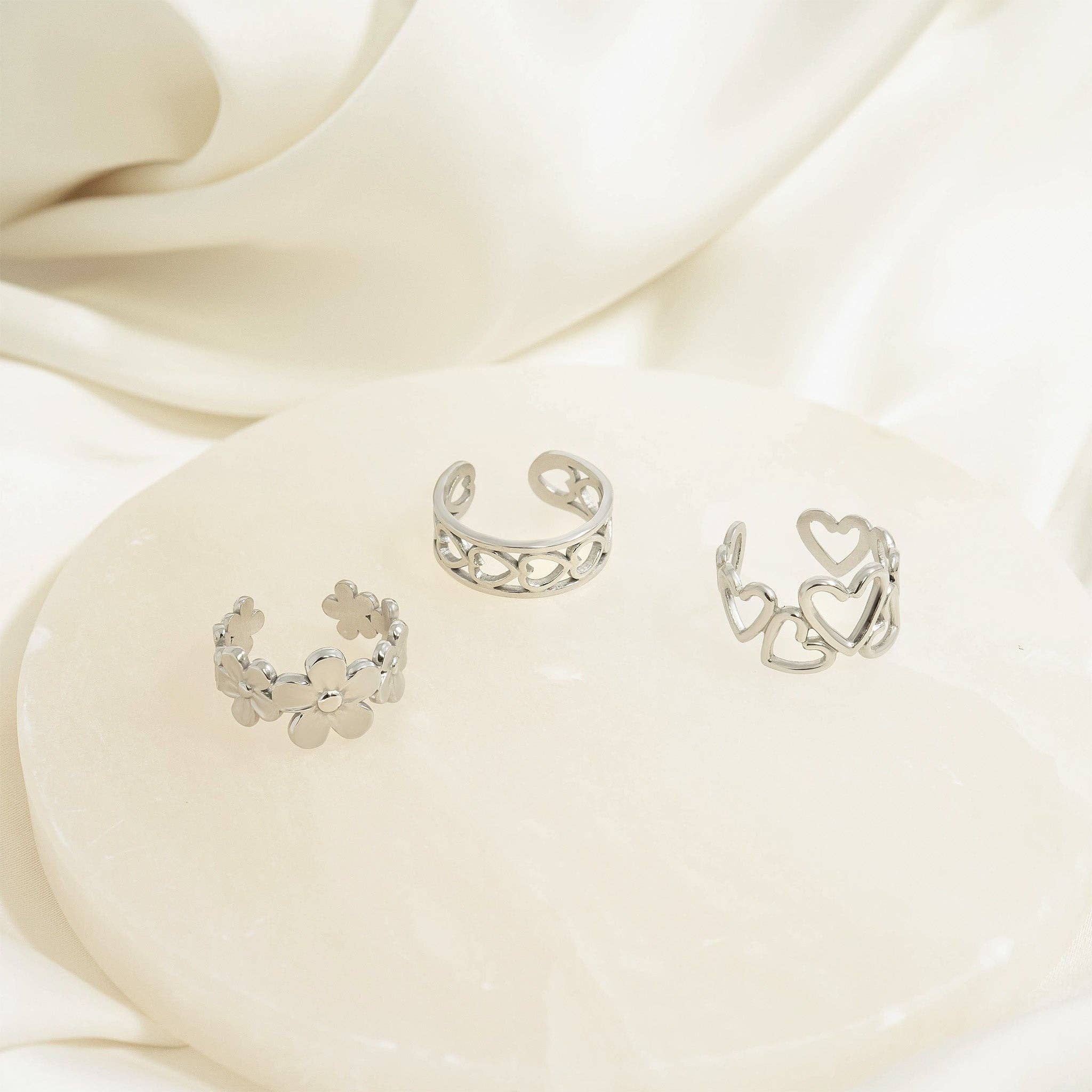 WJW - Wholesale Toe ring - 18K Gold PVD Stainless Steel Floral Toe Ring9