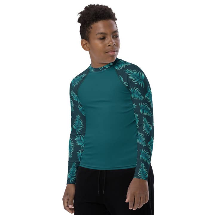 Rash Guard pour jeunes - Feuilles de palmier en bleu ombré pour la vente par The Shamal