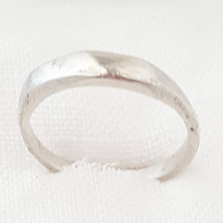 Hattie Ring pour la vente par Blue Rochelle