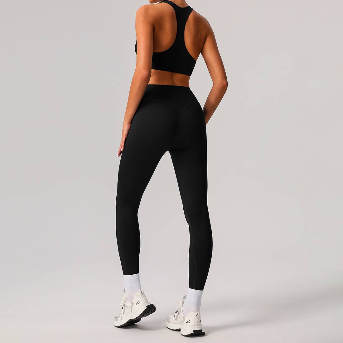 Sodalemon - Wholesale Activewear Set - Women's - U-Shaped Sports Bra High Stretch Sports Leggings 2-Piece Set4