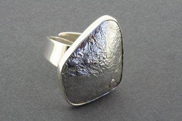 Makers & Providers - Wholesale Cocktail/statement ring - Textured Silver Diamond Ring - Adjustable0